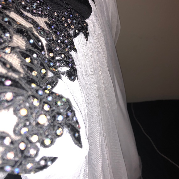 Black and white Ball gown - Picture 5 of 8